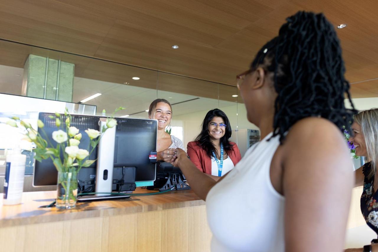 Ubc Okanagan Campus Келоуна Екстериор снимка