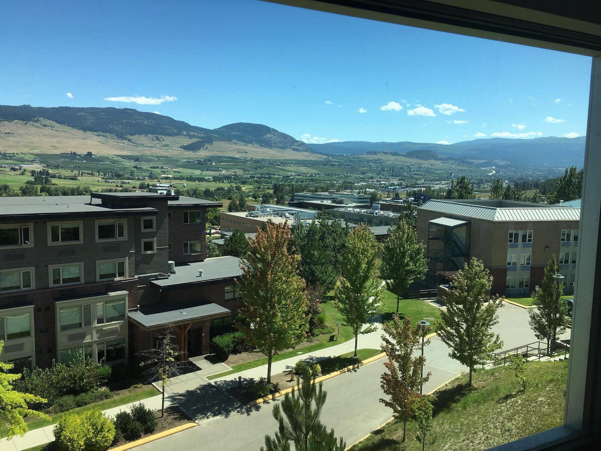 Ubc Okanagan Campus Келоуна Екстериор снимка